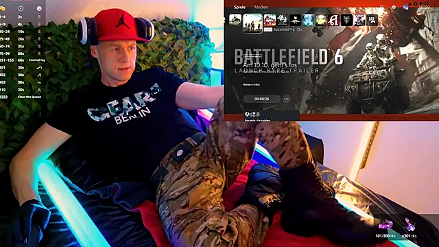 Snapshot of Fuc71 chatting on 10-10-25, 03:00 Fuc71 online show from 10-10-25, 03:00