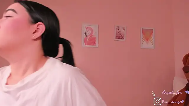 angeel fox online show from 09-30-25, 02:49