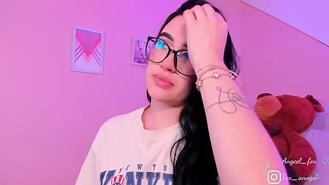 angeel fox online show from 01-07-26, 02:36