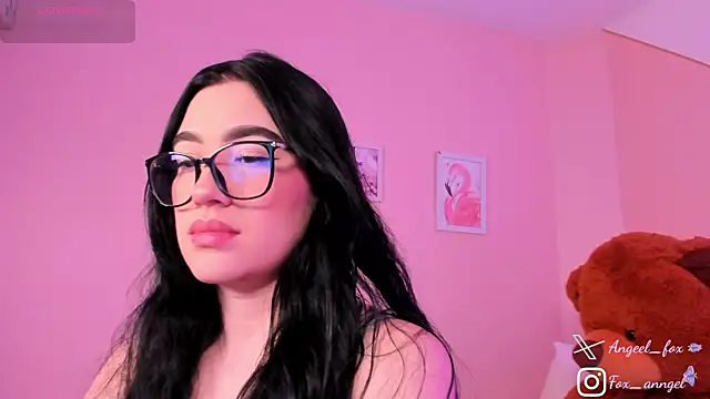 angeel fox online show from 04-07-26, 02:34