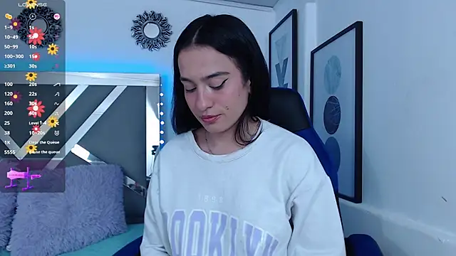 Snapshot of ZaraDames_ chatting on 01-31-25, 04:47 ZaraDames online show from 01-31-25, 04:47