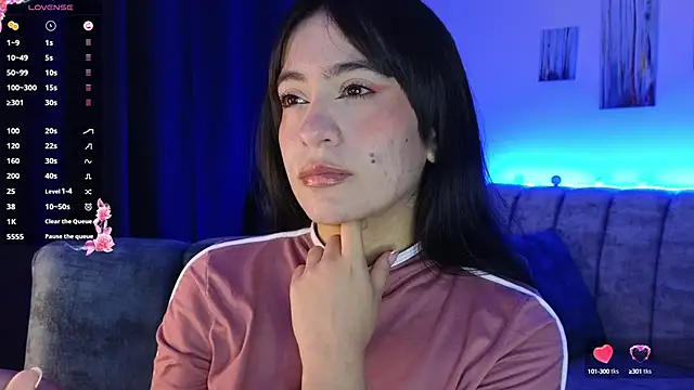 Snapshot of ZaraDames_ chatting on 09-11-25, 02:11 ZaraDames online show from 09-11-25, 02:11