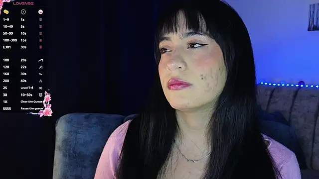 Snapshot of ZaraDames_ chatting on 09-18-25, 03:08 ZaraDames online show from 09-18-25, 03:08