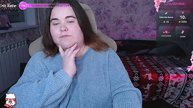 Estelle Hicks online show from 11-06-25, 06:20