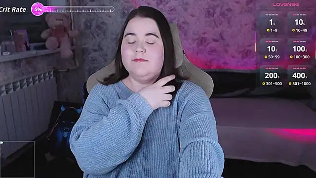 Estelle Hicks online show from 04-07-26, 06:52