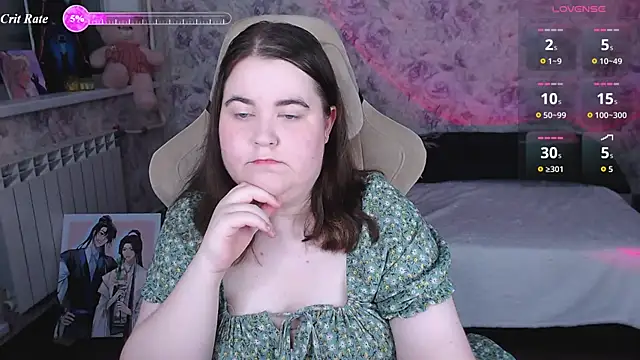 Estelle Hicks online show from 07-29-26, 07:34