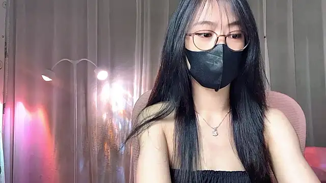  minji bae online show from 04-19-26, 05:23