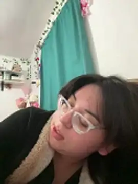 indiegirl666 online show from 04-07-26, 03:18