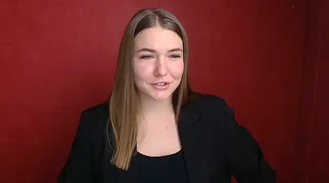 Snapshot of Glory_air chatting on 12-23-24, 12:52 Glory air online show from 12-23-24, 12:52