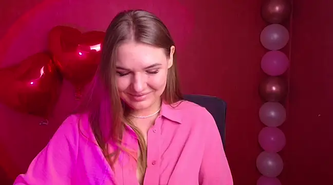 Snapshot of Glory_air chatting on 02-14-25, 06:56 Glory air online show from 02-14-25, 06:56