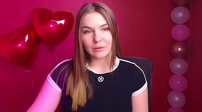 Snapshot of Glory_air chatting on 02-14-25, 10:17 Glory air online show from 02-14-25, 10:17