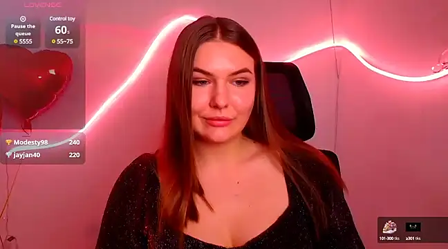 Snapshot of Glory_air chatting on 02-18-25, 01:00 Glory air online show from 02-18-25, 01:00