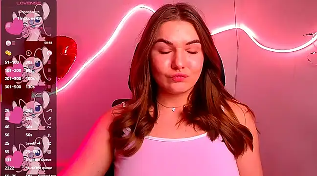 Snapshot of Glory_air chatting on 03-11-25, 12:28 Glory air online show from 03-11-25, 12:28