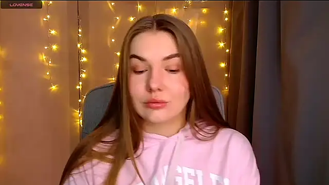 Snapshot of Glory_air chatting on 10-01-25, 07:25 Glory air online show from 10-01-25, 07:25