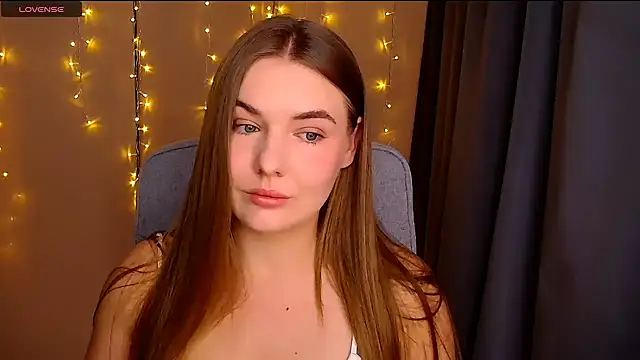 Snapshot of Glory_air chatting on 10-04-25, 06:33 Glory air online show from 10-04-25, 06:33