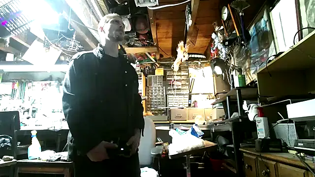 mrwinsalot88 online show from 10-03-25, 02:36