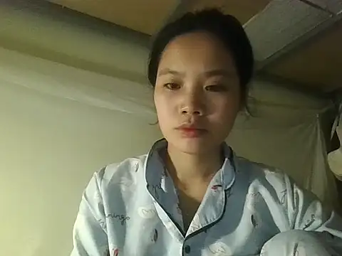 Snapshot of Be-MyMy chatting on 11-02-25, 04:59 Be-MyMy online show from 11-02-25, 04:59