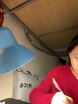 Snapshot of Be-MyMy chatting on 01-09-26, 03:15 Be-MyMy online show from 01-09-26, 03:15