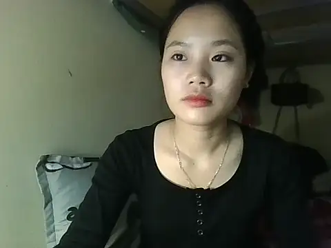 Snapshot of Be-MyMy chatting on 01-11-26, 03:33 Be-MyMy online show from 01-11-26, 03:33