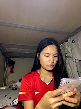 Snapshot of Be-MyMy chatting on 01-18-26, 05:55 Be-MyMy online show from 01-18-26, 05:55