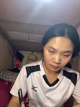 Snapshot of Be-MyMy chatting on 03-03-26, 05:19 Be-MyMy online show from 03-03-26, 05:19