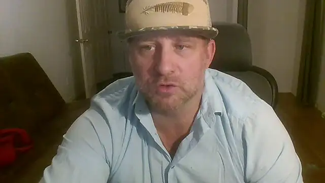 Snapshot of poundyouout69 chatting on 11-30-25, 12:47 poundyouout69 online show from 11-30-25, 12:47