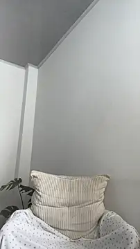 Snapshot of sophia_goth chatting on 02-15-26, 04:03 sophia goth online show from 02-15-26, 04:03