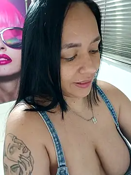 marta201 alfaro online show from 10-28-25, 10:08