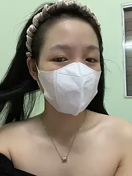 minmin2kk5 online show from 10-19-25, 01:39