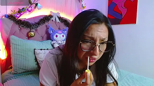 Littlerouse  online show from 12-06-24, 01:51