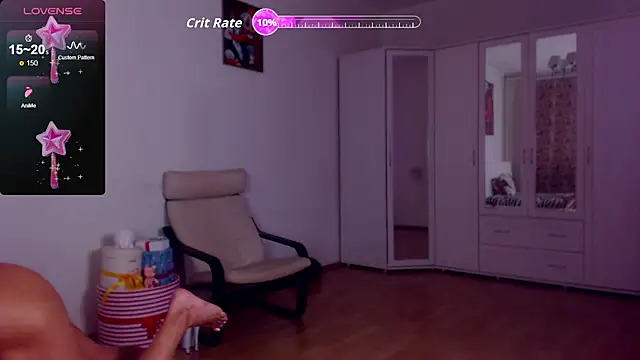 Snapshot of Sonja_Stripper_Ray chatting on 10-19-25, 10:38 Sonja Stripper Ray online show from 10-19-25, 10:38