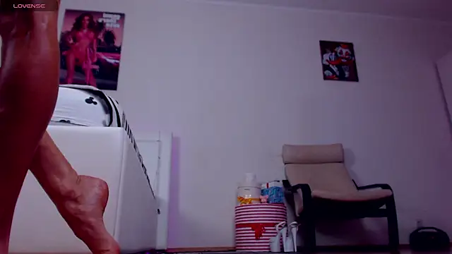 Snapshot of Sonja_Stripper_Ray chatting on 11-07-25, 09:53 Sonja Stripper Ray online show from 11-07-25, 09:53