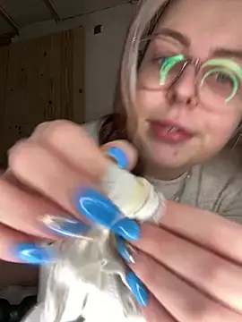 Snapshot of Livewithlucy chatting on 01-02-25, 06:45 Livewithlucy online show from 01-02-25, 06:45