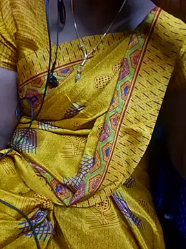 Janavi-janu online show from 10-28-25, 07:23