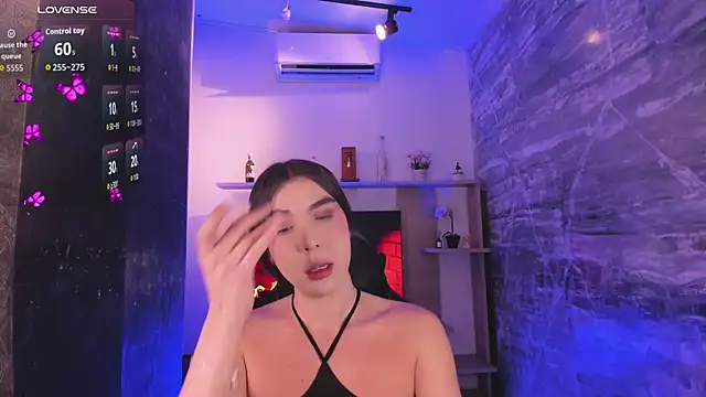 saracaball  online show from 09-30-25, 12:15