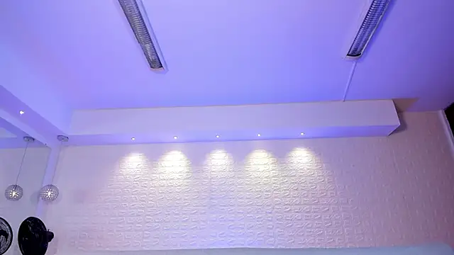 violet scott online show from 01-30-25, 05:06