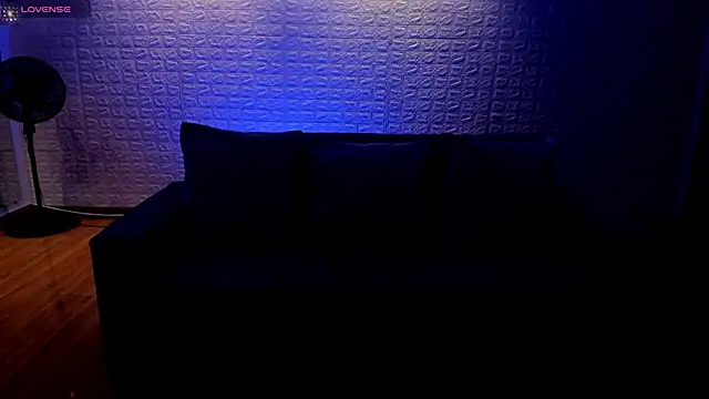 violet scott online show from 02-26-25, 10:47