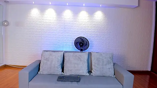 violet scott online show from 03-06-25, 05:00