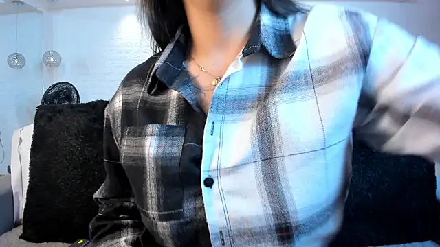 violet scott online show from 10-06-25, 10:45