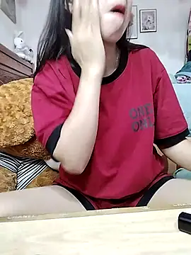 cream1299 online show from 12-17-25, 02:39