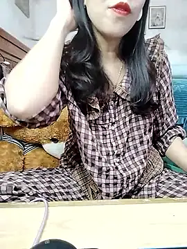 Snapshot of cream1299 chatting on 01-14-26, 02:39 cream1299 online show from 01-14-26, 02:39