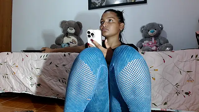 camilavagina24 online show from 03-10-26, 12:43