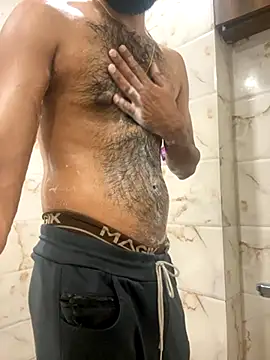 Snapshot of ALWAYSHORNYDADDY chatting on 09-09-25, 05:23 ALWAYSHORNYDADDY online show from 09-09-25, 05:23