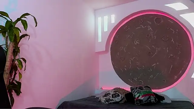 Tatianabr 01 online show from 01-14-26, 02:17