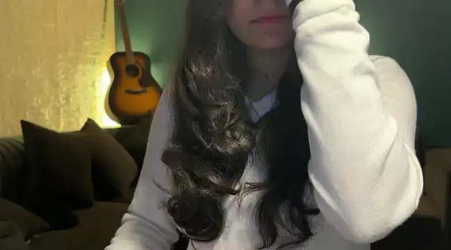 Snapshot of demieliss chatting on 12-17-24, 05:04 demieliss online show from 12-17-24, 05:04