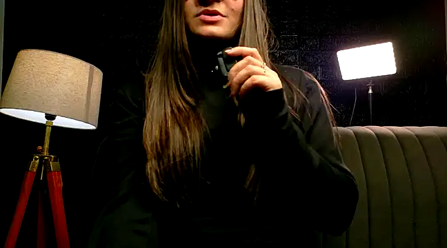 Snapshot of demieliss chatting on 02-17-25, 06:26 demieliss online show from 02-17-25, 06:26