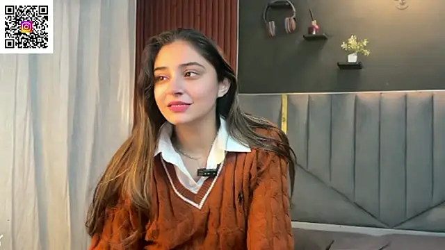 Snapshot of demieliss chatting on 11-29-25, 06:33 demieliss online show from 11-29-25, 06:33