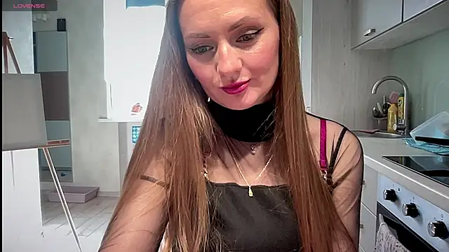Snapshot of Viola_sweet chatting on 03-05-25, 10:44 Viola sweet online show from 03-05-25, 10:44