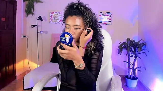 Snapshot of keyla_roberts777 chatting on 01-27-25, 07:24 keyla roberts777 online show from 01-27-25, 07:24