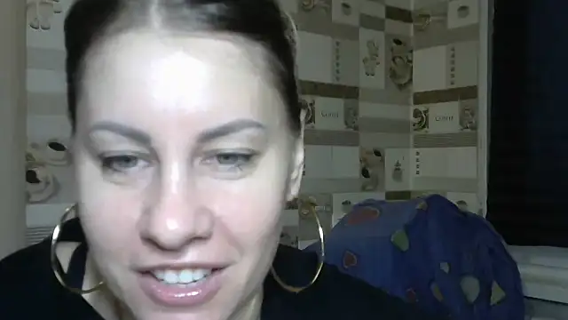Snapshot of TherestlessKitty chatting on 10-07-25, 11:40 TherestlessKitty online show from 10-07-25, 11:40